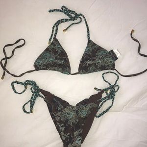 BEACH BUNNY swimsuit